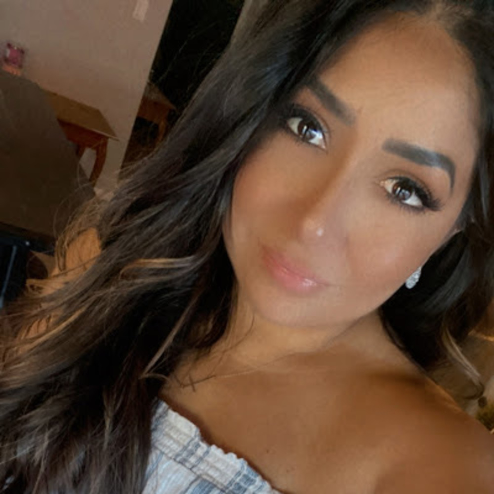 Meet your Posher, Carissa